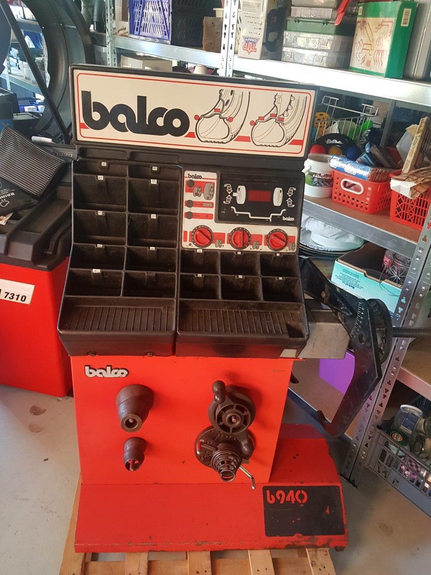 17005 Balco B-940 Balanceermachine-image